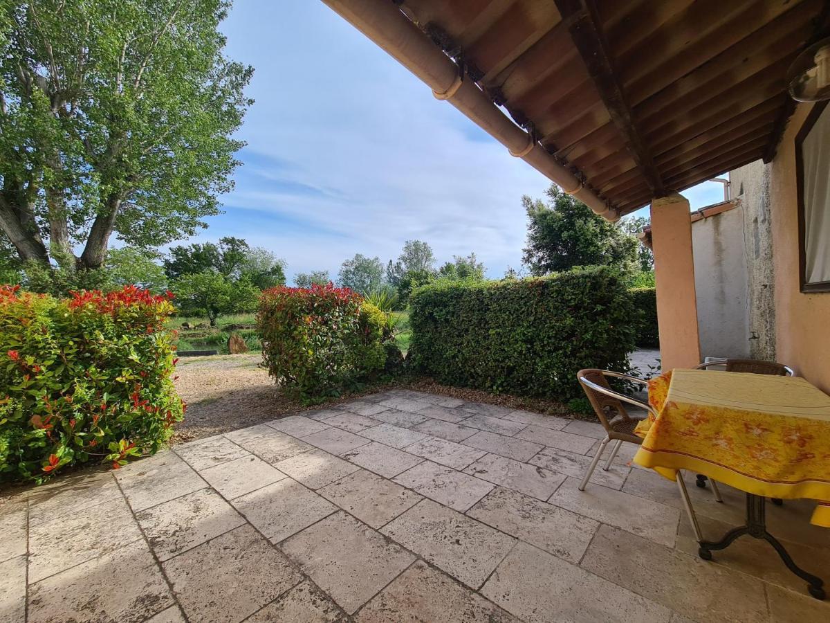 Les Buisses En Provence Bed & Breakfast Piolenc Bagian luar foto