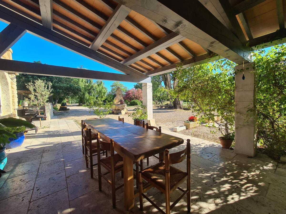 Les Buisses En Provence Bed & Breakfast Piolenc Bagian luar foto