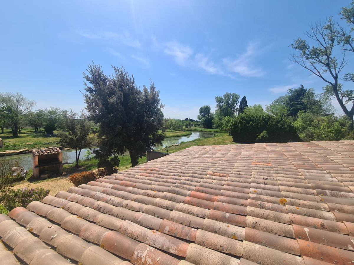 Les Buisses En Provence Bed & Breakfast Piolenc Bagian luar foto
